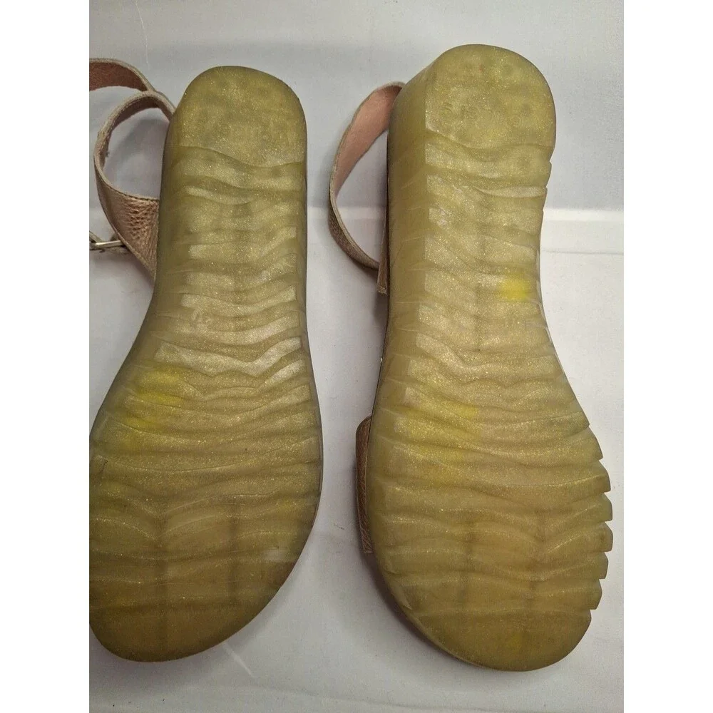 WONDERS Leather Wrap Around Ankle Women's Gold Sandals Size 37 (6.5)